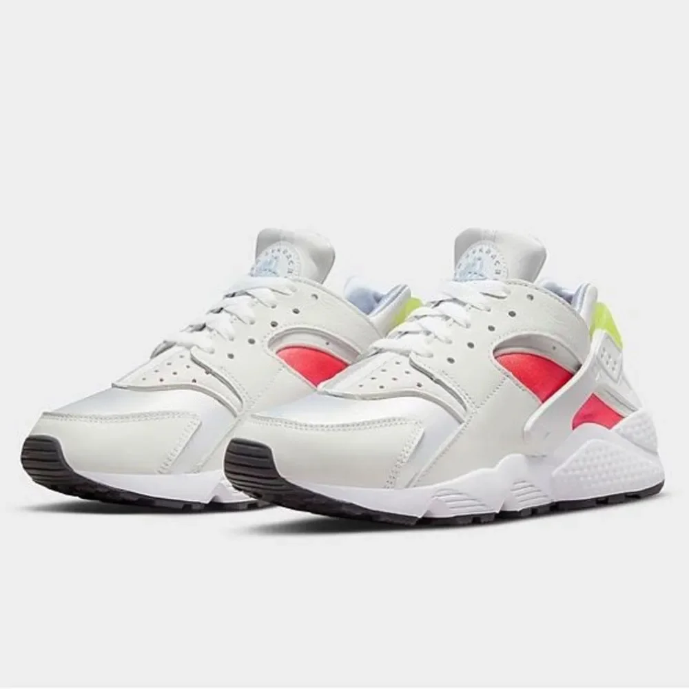 NIKE Women’s AIR HUARACHE White Bright Crimson Black Volt pink Size 7.5 - Picture 1 of 7